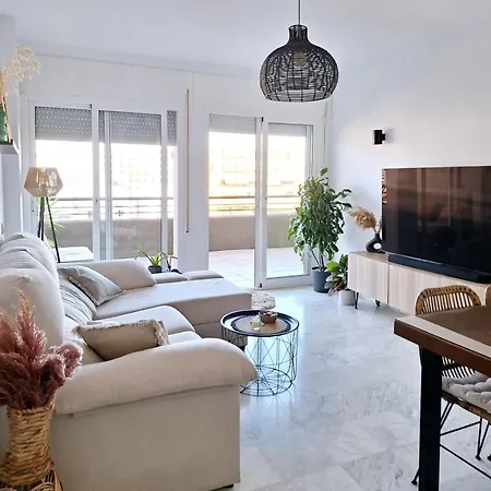 Seafront Oasis Apartment Fuengirola